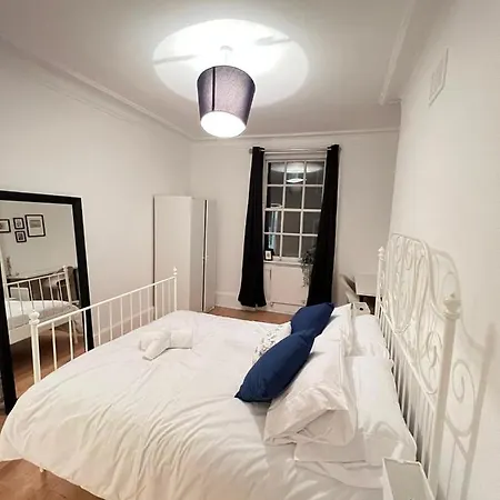 Lovely 2 Bed Flat In Soho! London Exterior photo