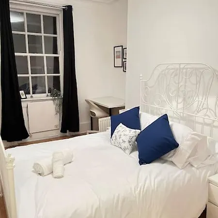 Lovely 2 Bed Flat In Soho! London Exterior photo