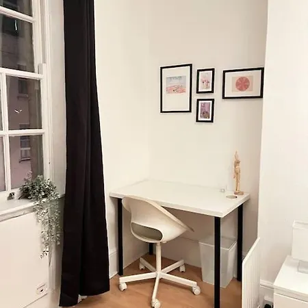 Lovely 2 Bed Flat In Soho! London Exterior photo