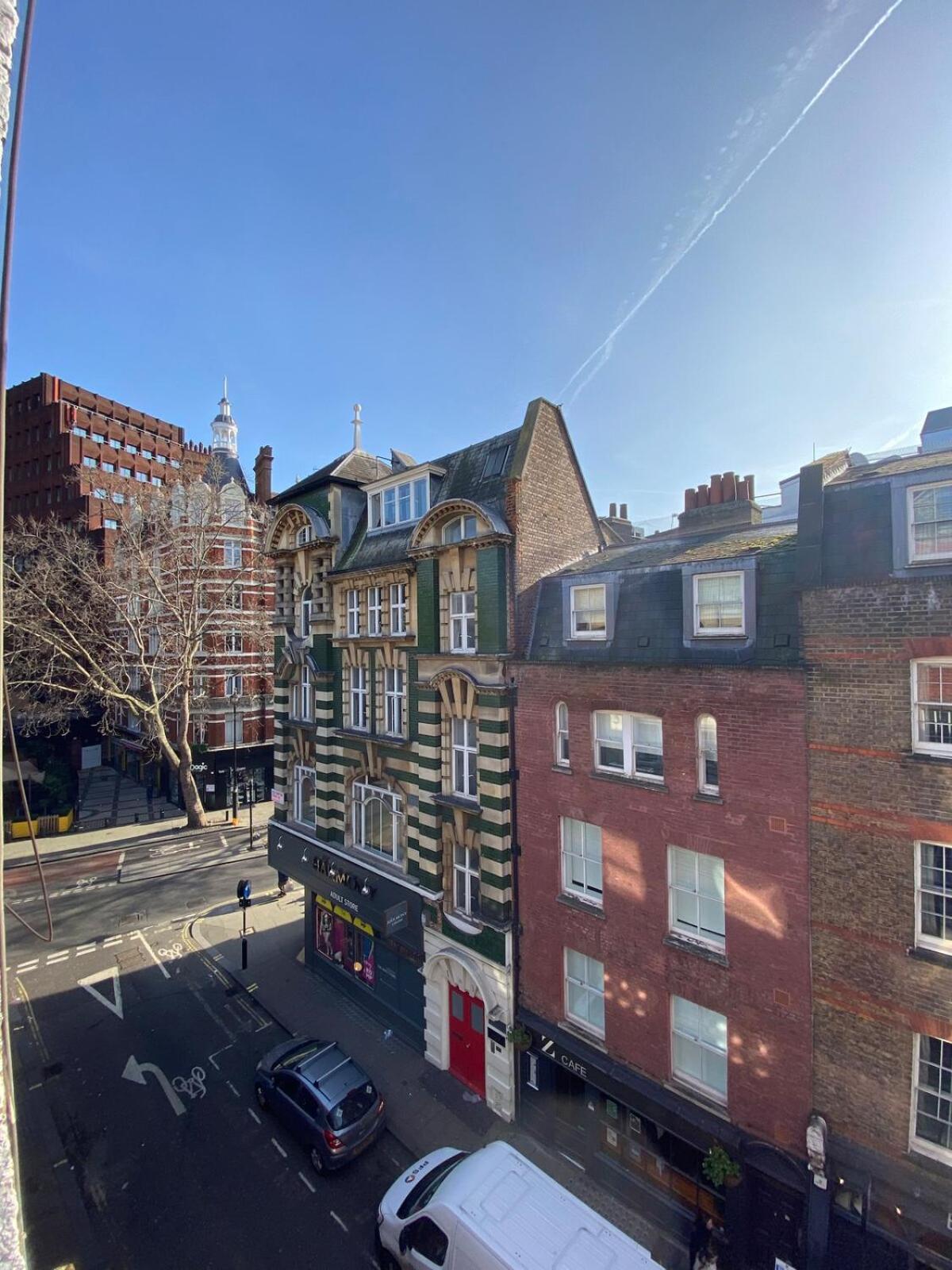 Lovely 2 Bed Flat In Soho! Apartamento *